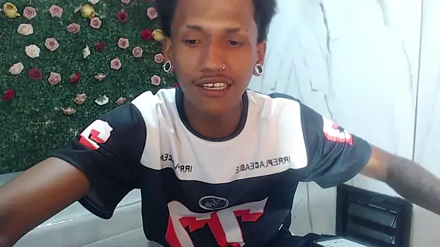 ManSant XXX чат на живо