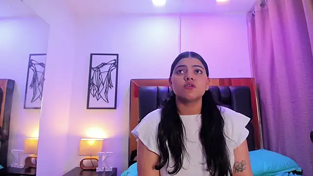 Czat XXX na żywo – Miaa_Rouss