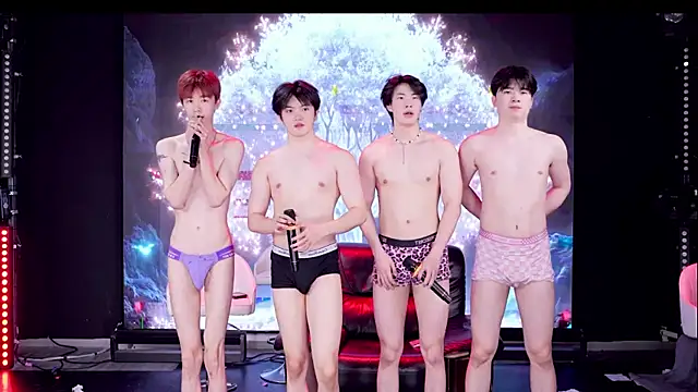 XT-YYDS-001's Live XXX Chat