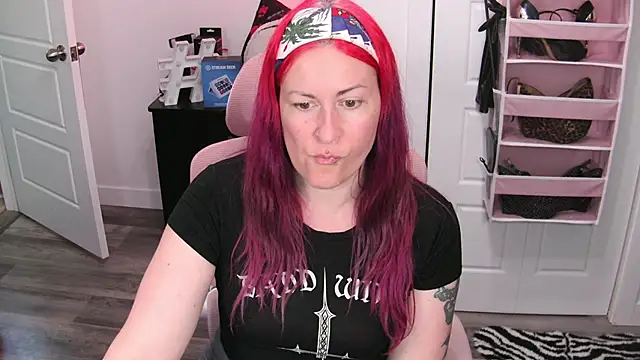 gennyrock's Live XXX Chat