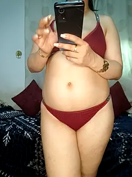 linakhalifa Adlı Modelin Canlı XXX Sohbeti