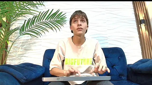 Czat XXX na żywo – Pavo_tv