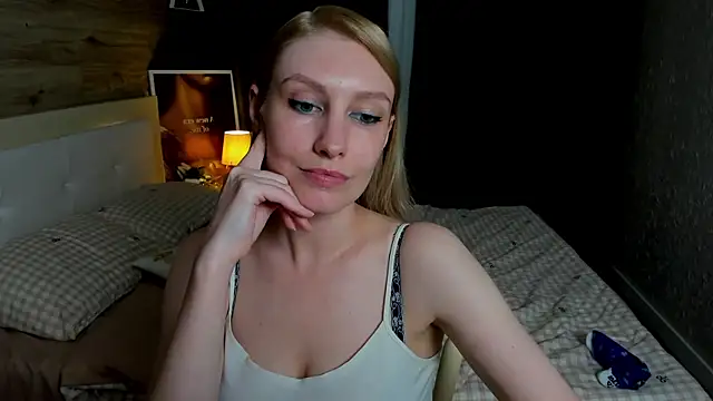 Živý XXX chat ReginaAmour
