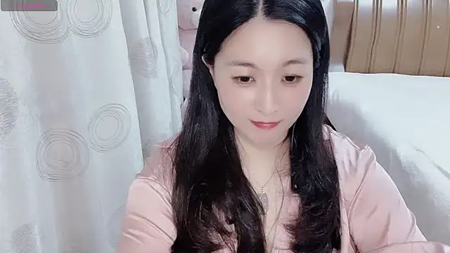 D-Misslu 现场XXX聊天