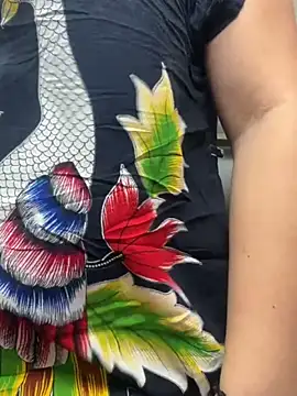 Chat +18 de dayadubey_ ao vivo