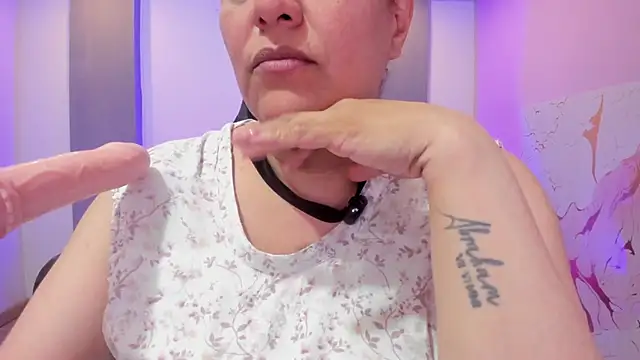 Živý XXX chat Sammy_owens_