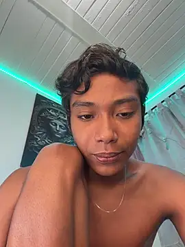 alejo_cute লাইভ XXX চ্যাট