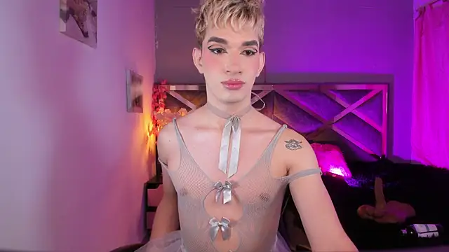 Cherry_zayden_'s Live XXX Chat
