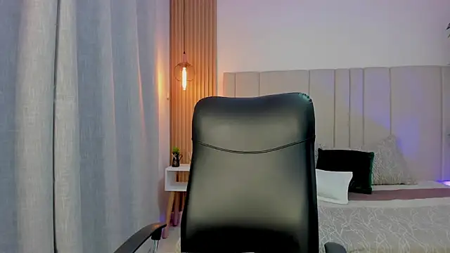 Victoria_Rosee élő XXX-chatje