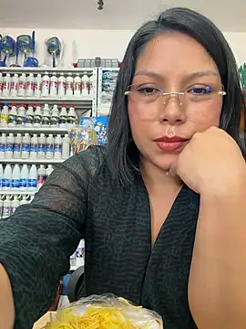 Chat XXX ao vivo de ISABELLA__LUNA