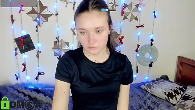Elina_X Adlı Modelin Canlı XXX Sohbeti