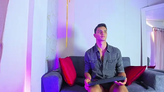 andrewevans46 现场XXX聊天