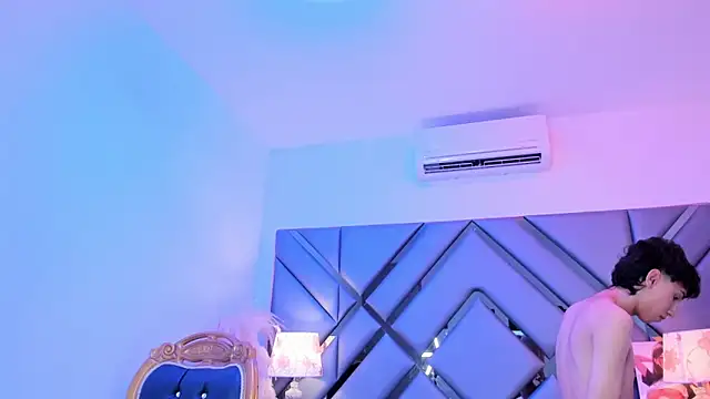 Milan_LewisS 라이브 XXX 채팅