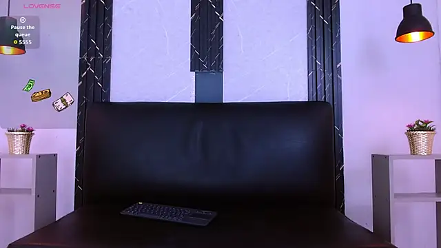 Feiccer_Castquer élő XXX-chatje