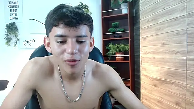 Ryan_grayx – Naživo XXX chat