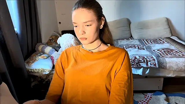 Živý XXX chat ShonaPitcherello