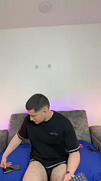 Alexander_ConnorのライブXXXチャット