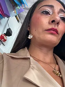 Czat XXX na żywo – IsabellaMariet
