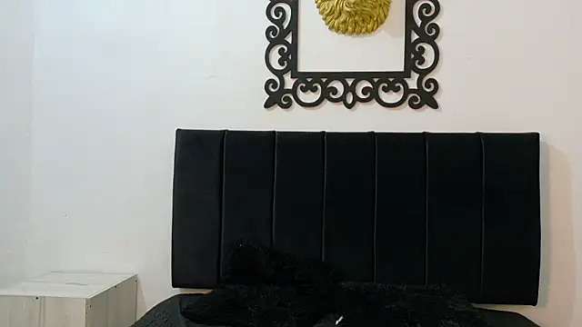 LunayDream Adlı Modelin Canlı XXX Sohbeti