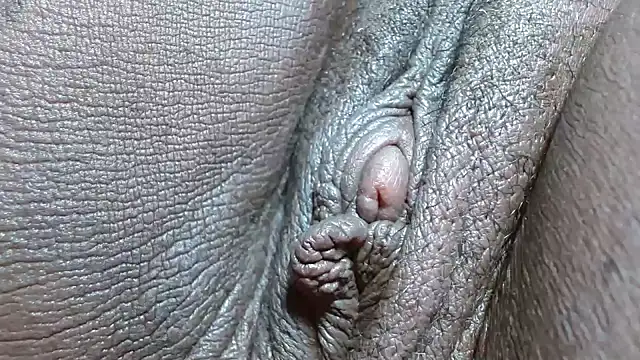 morenahott1's Live XXX Chat