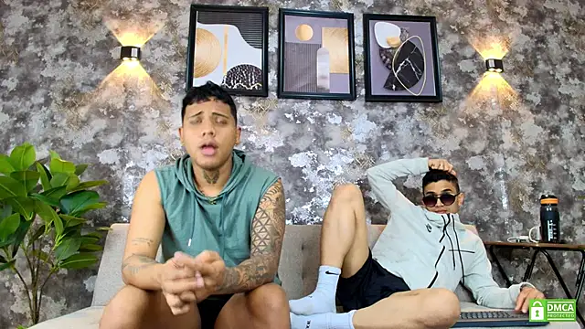 Alejandro_and_Deiby Chat XXX in diretta