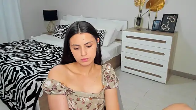 Živý XXX chat Jasmine_Stewart