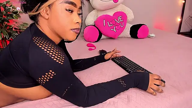 PechBri Adlı Modelin Canlı XXX Sohbeti
