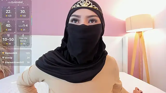 XXX chat uživo modela _Saandy