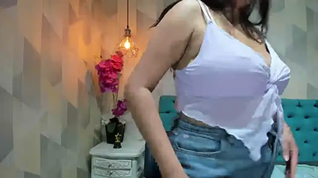 Živý XXX chat LindaBreeS