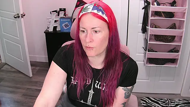 gennyrock XXX чат на живо