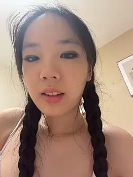 TinyBabe লাইভ XXX চ্যাট