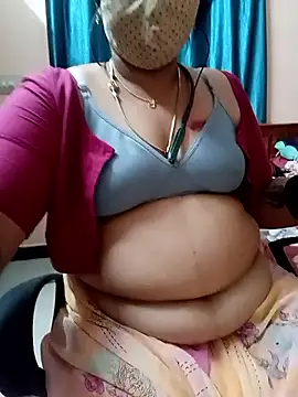 pirainilla's Live XXX Chat