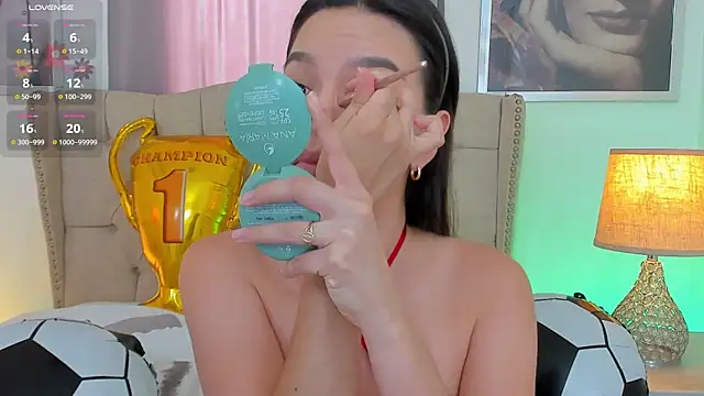 Czat XXX na żywo – Beautyari_