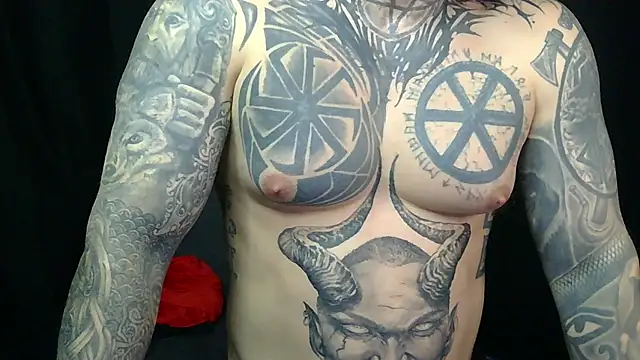 devilWithTats Live XXX Chat