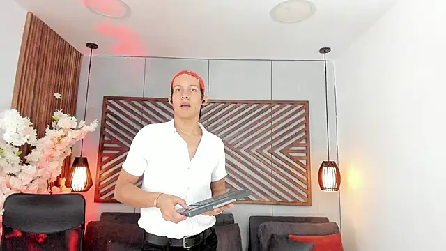LevinFox Live XXX Chat