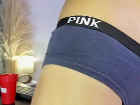Živý XXX chat Taylor_Roouse