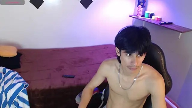 wayath1 Show in webcam