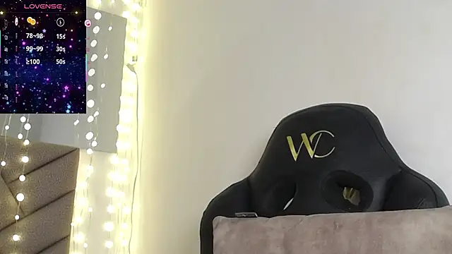 Chat XXX en directo de lakshmiraniii