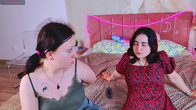 Chat XXX en directo de RuthHalll