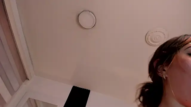 miss_sofiaa's Live XXX Chat