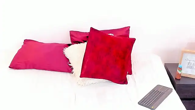 annarosse_ Adlı Modelin Canlı XXX Sohbeti