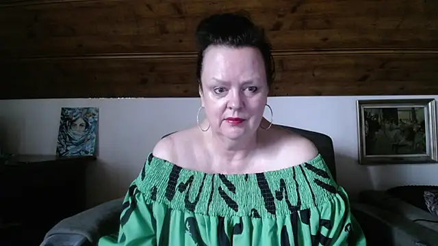 TiffanyMature's Live XXX Chat