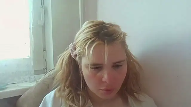 HornyElena – Naživo XXX chat