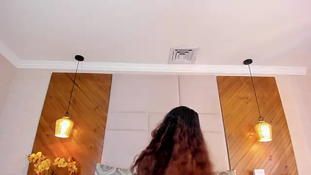 IvyAries1's Live XXX Chat