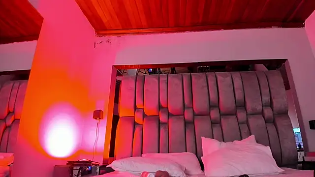 Živý XXX chat NikkySmiith