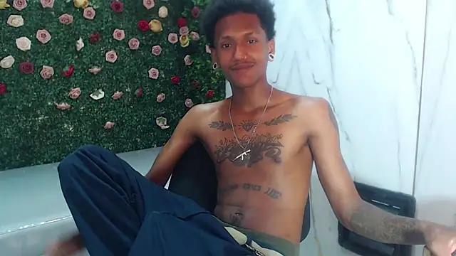 ManSant's Live XXX Chat