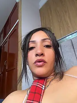 kendall_flower লাইভ XXX চ্যাট