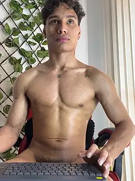 NelModel1 Live XXX Chat
