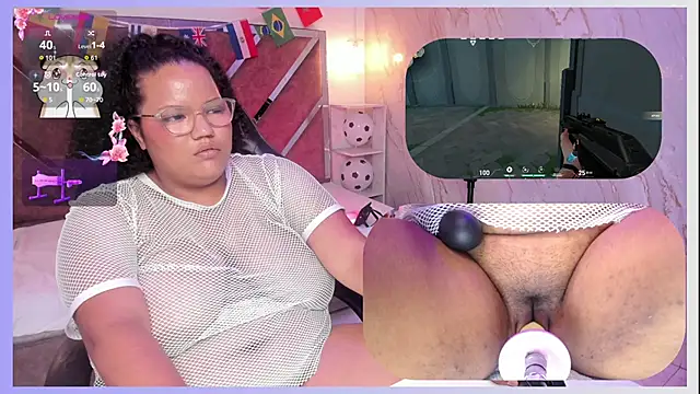 MhiaRey's Live XXX Chat