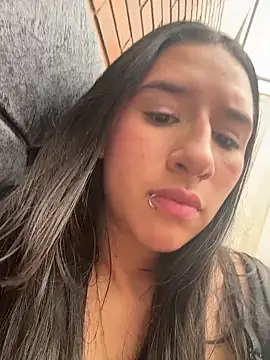 دردشة LilyRossi_ الجنسية المباشرة
